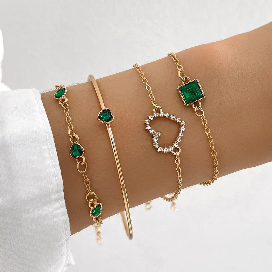 4-Piece Emerald Square Water Drill, Heart Bracelet Set